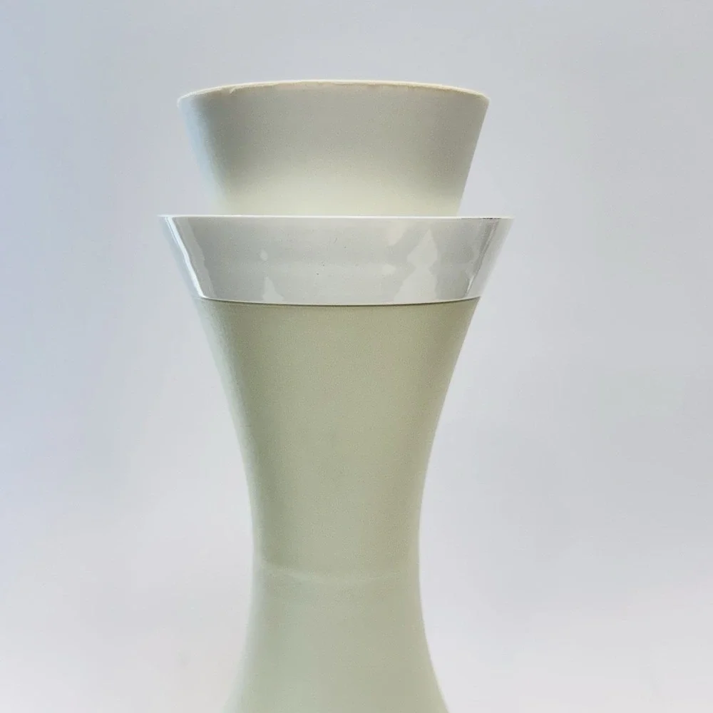 Vintage Therm Ware by‎ David Douglas Genie Bottle Caraffe w Lid White Ivory USA